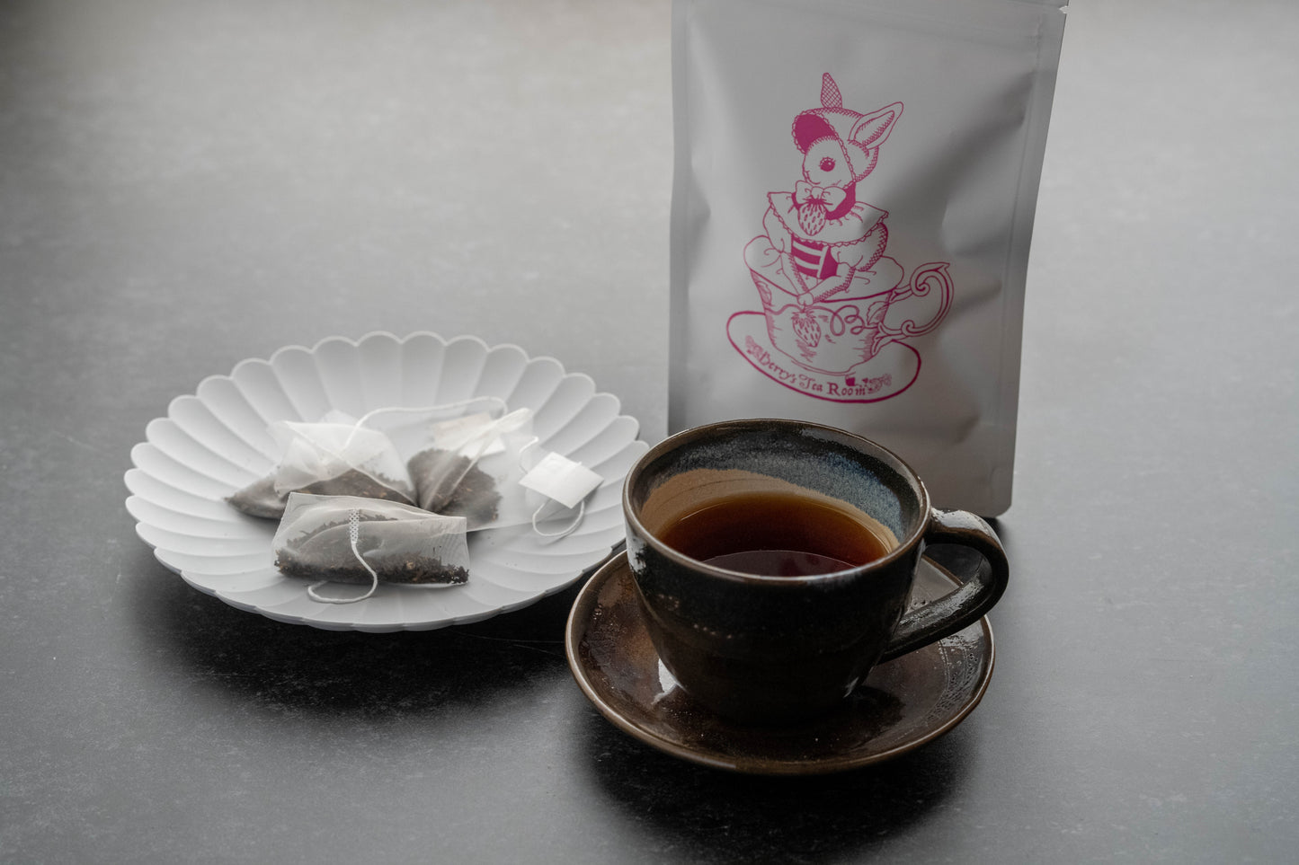 K001【河口湖産ブルーベリー100%使用】ヴィクトリアケーキ&スコーン&紅茶セット